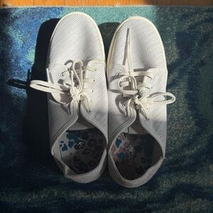 OluKai Women's Mist Grey Sneakers